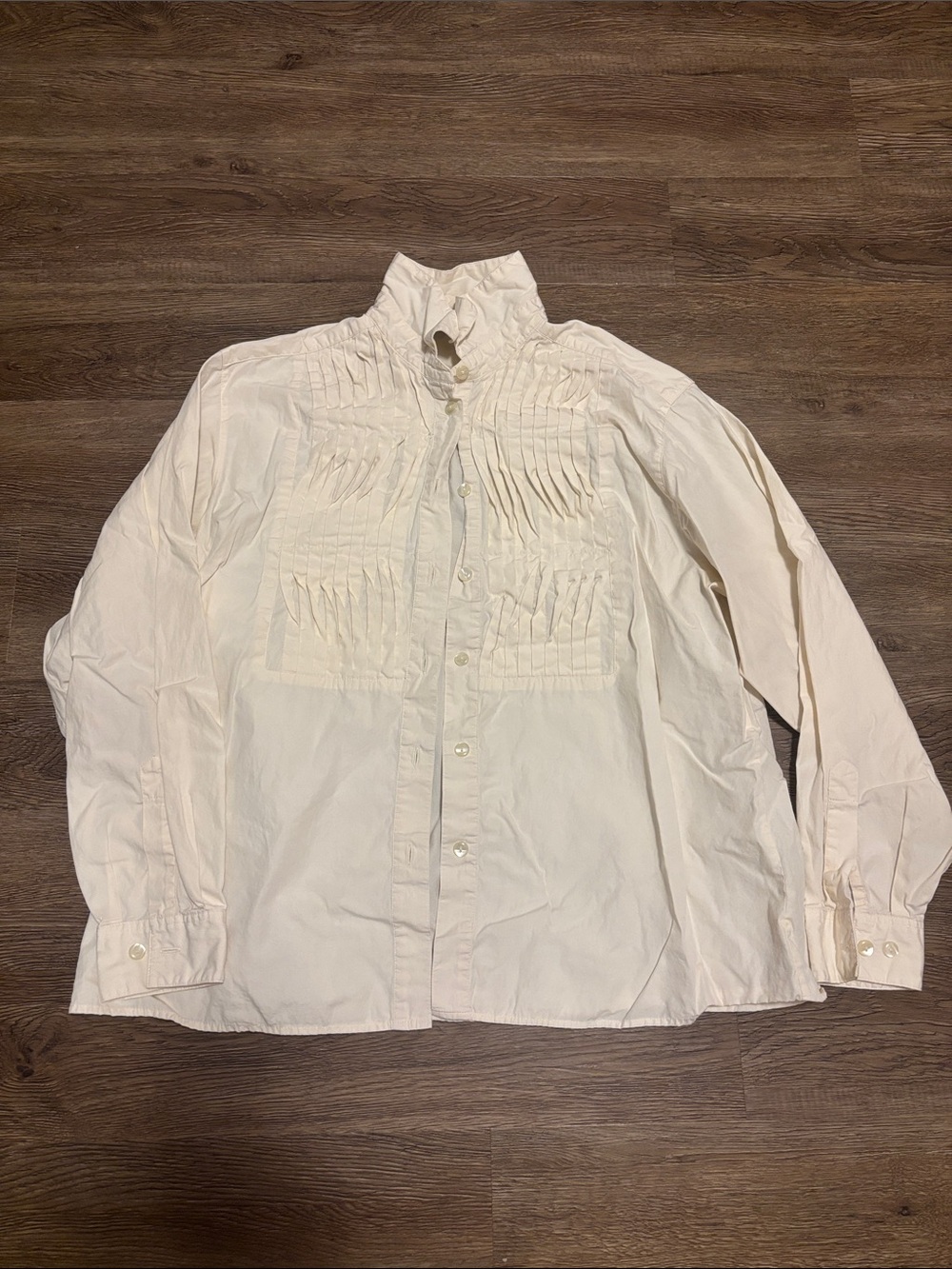 women’s button down white shirt